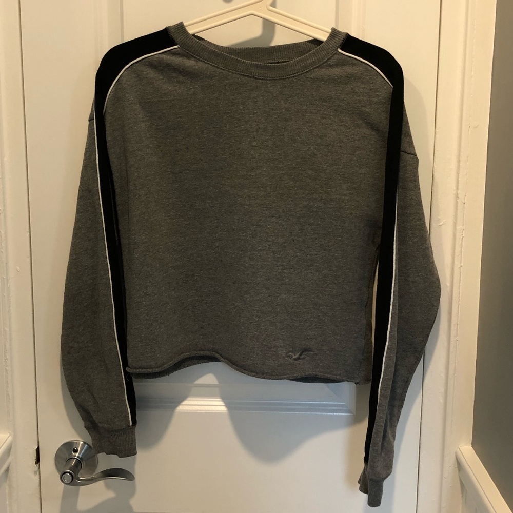 Hollister Cropped Sweatshirt Like New Condition!